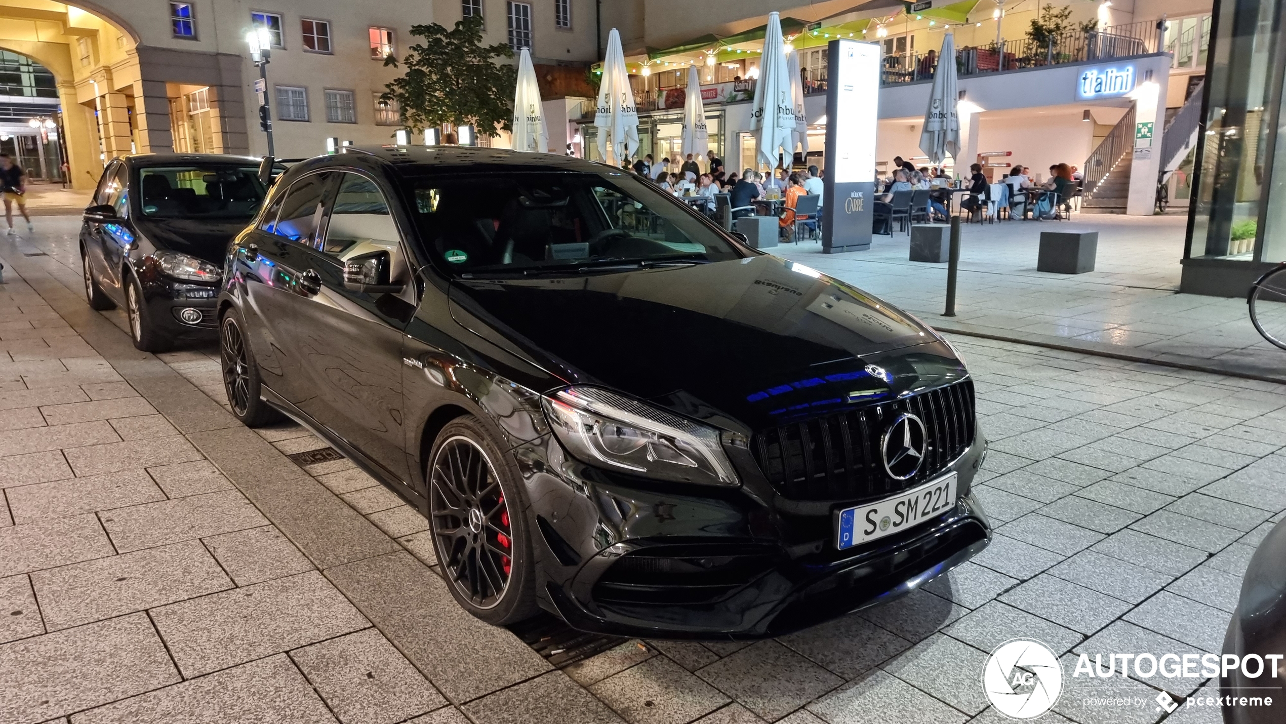 Mercedes-AMG A 45 W176 2015