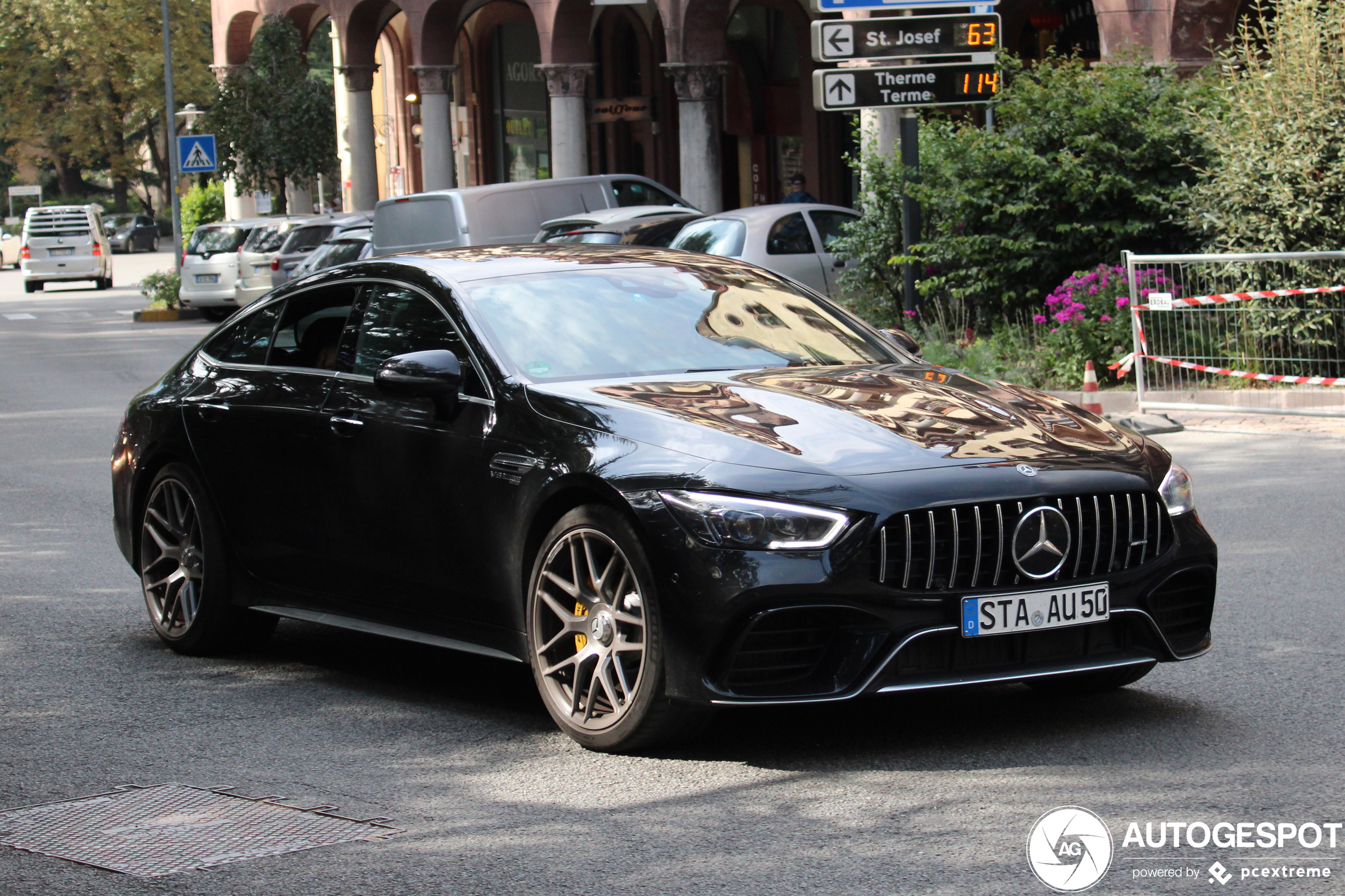 Mercedes-AMG GT 63 S X290