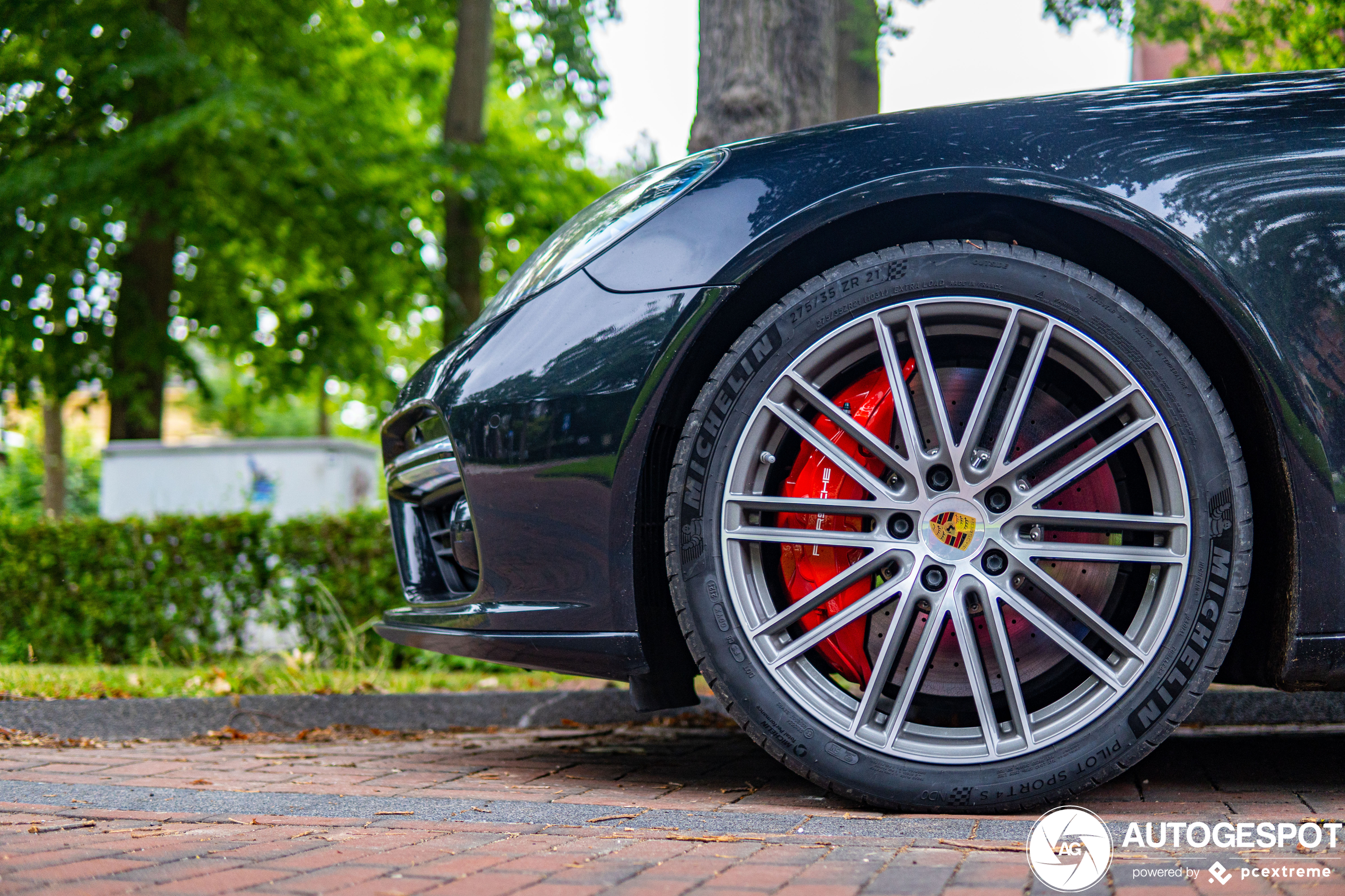 Porsche 971 Panamera Turbo S E-Hybrid Sport Turismo