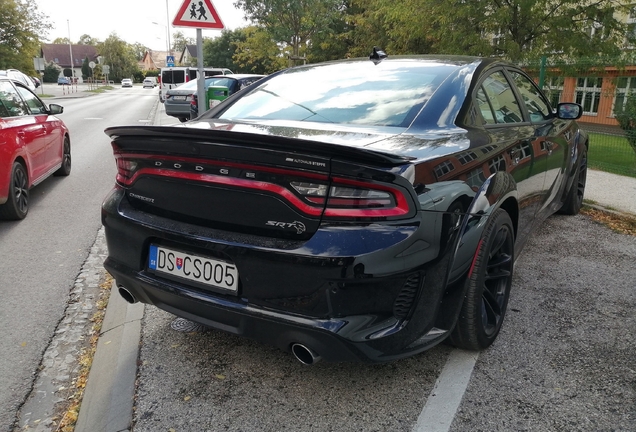 Dodge Charger SRT Hellcat Widebody