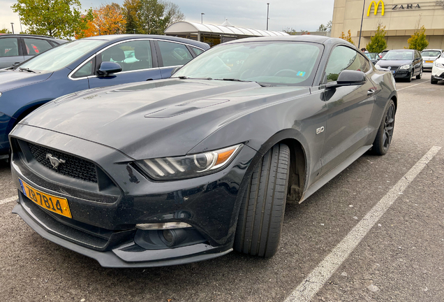 Ford Mustang GT 2015