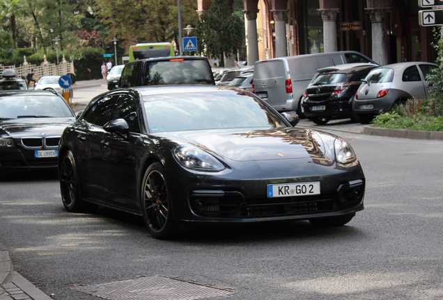 Porsche 971 Panamera GTS Sport Turismo