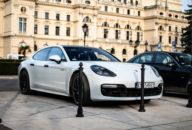 Porsche 971 Panamera Turbo S E-Hybrid MkI