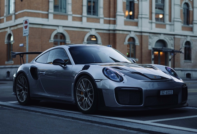 Porsche 991 GT2 RS Weissach Package