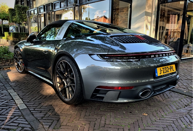 Porsche 992 Targa 4S