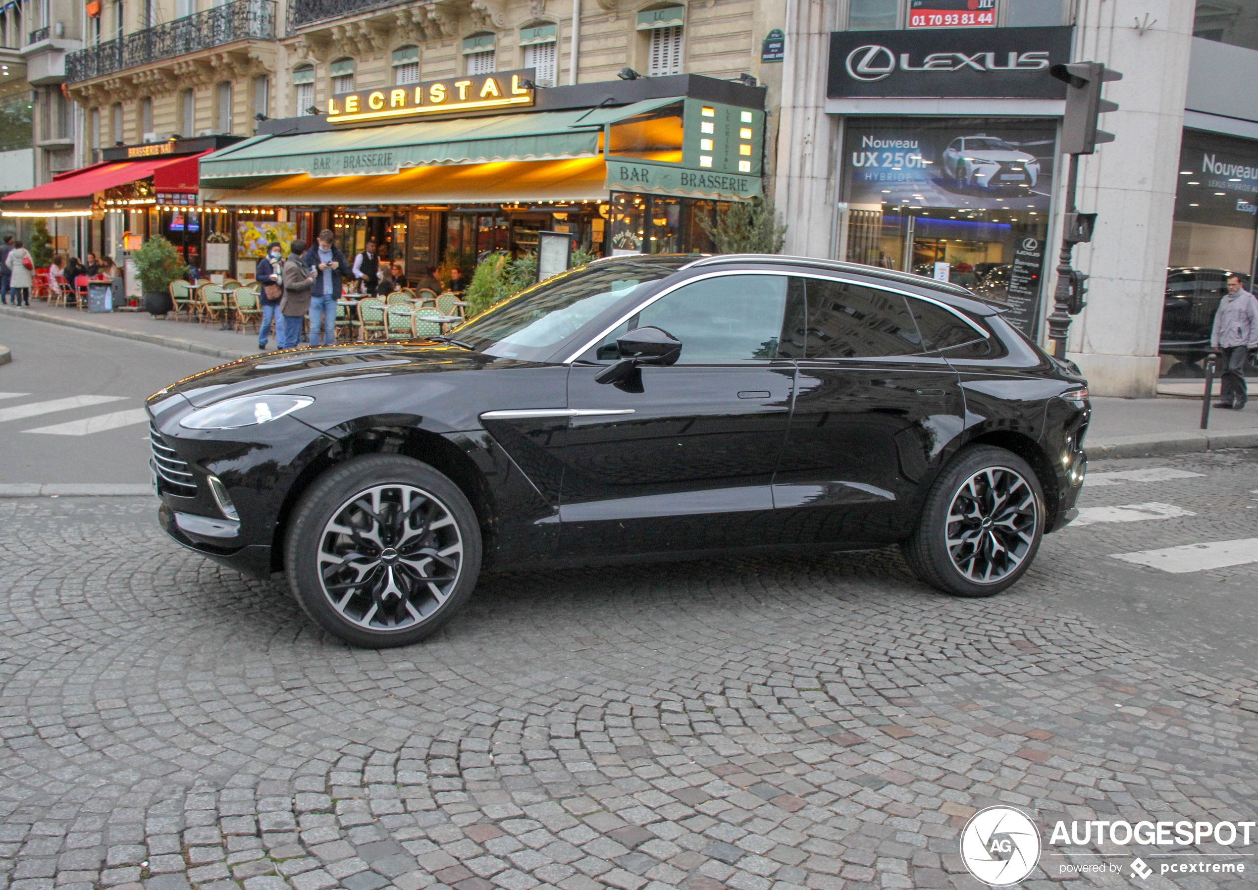 Aston Martin DBX