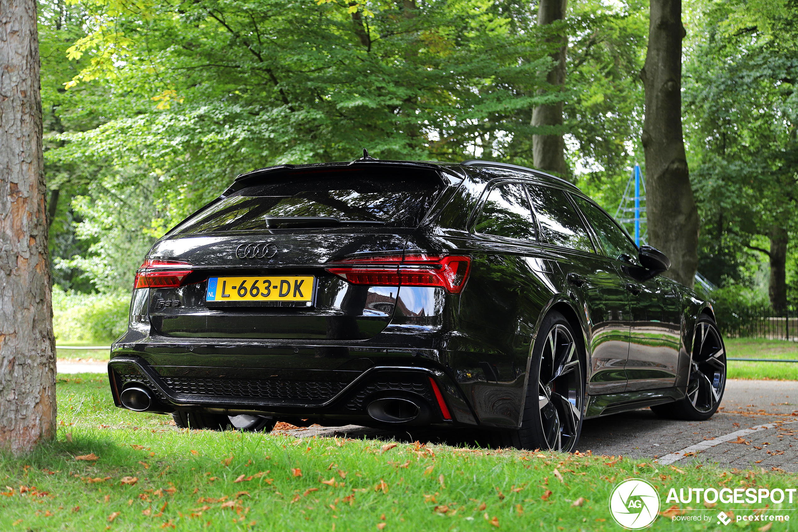 Audi RS6 Avant C8