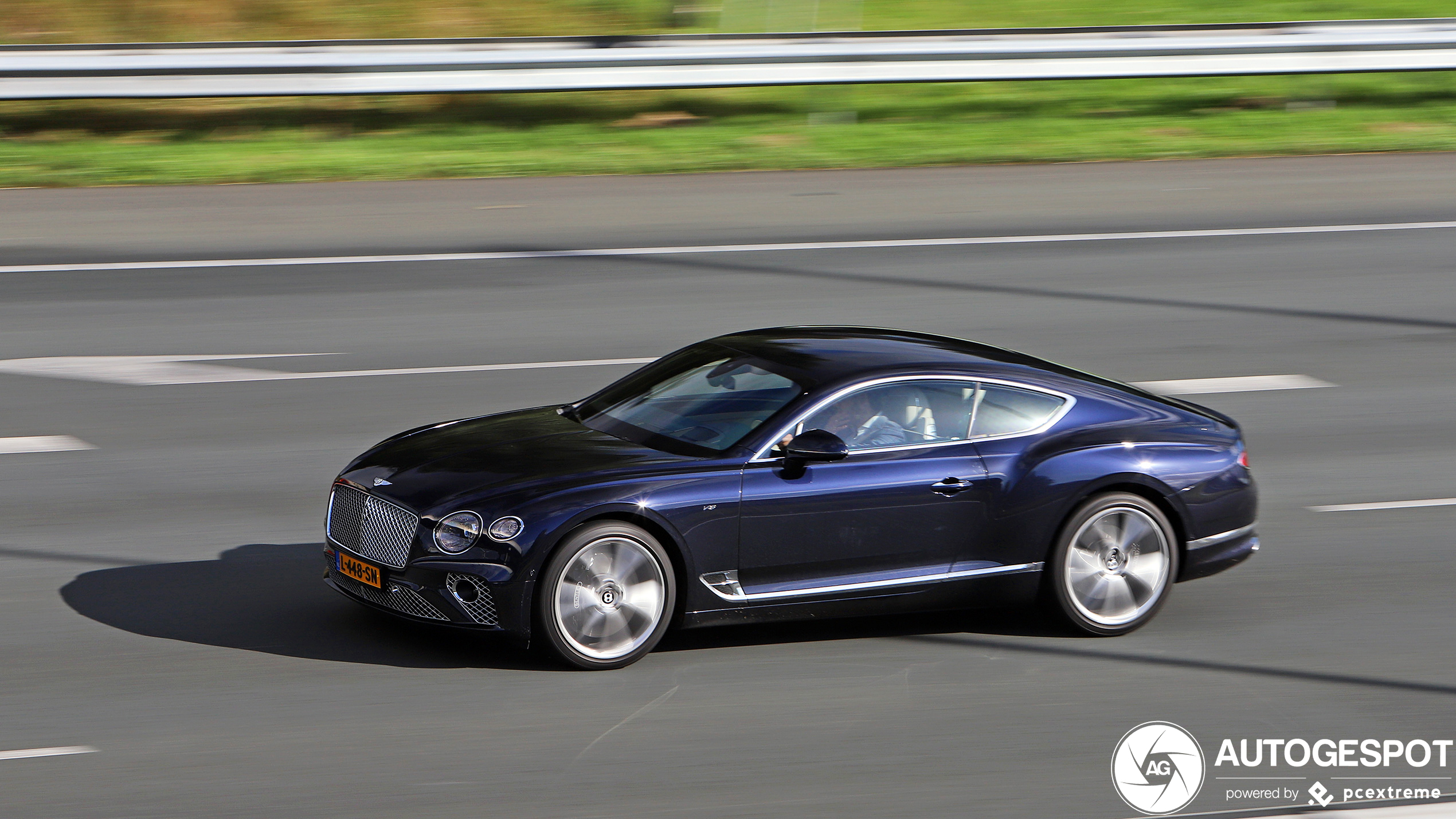 Bentley Continental GT V8 2020