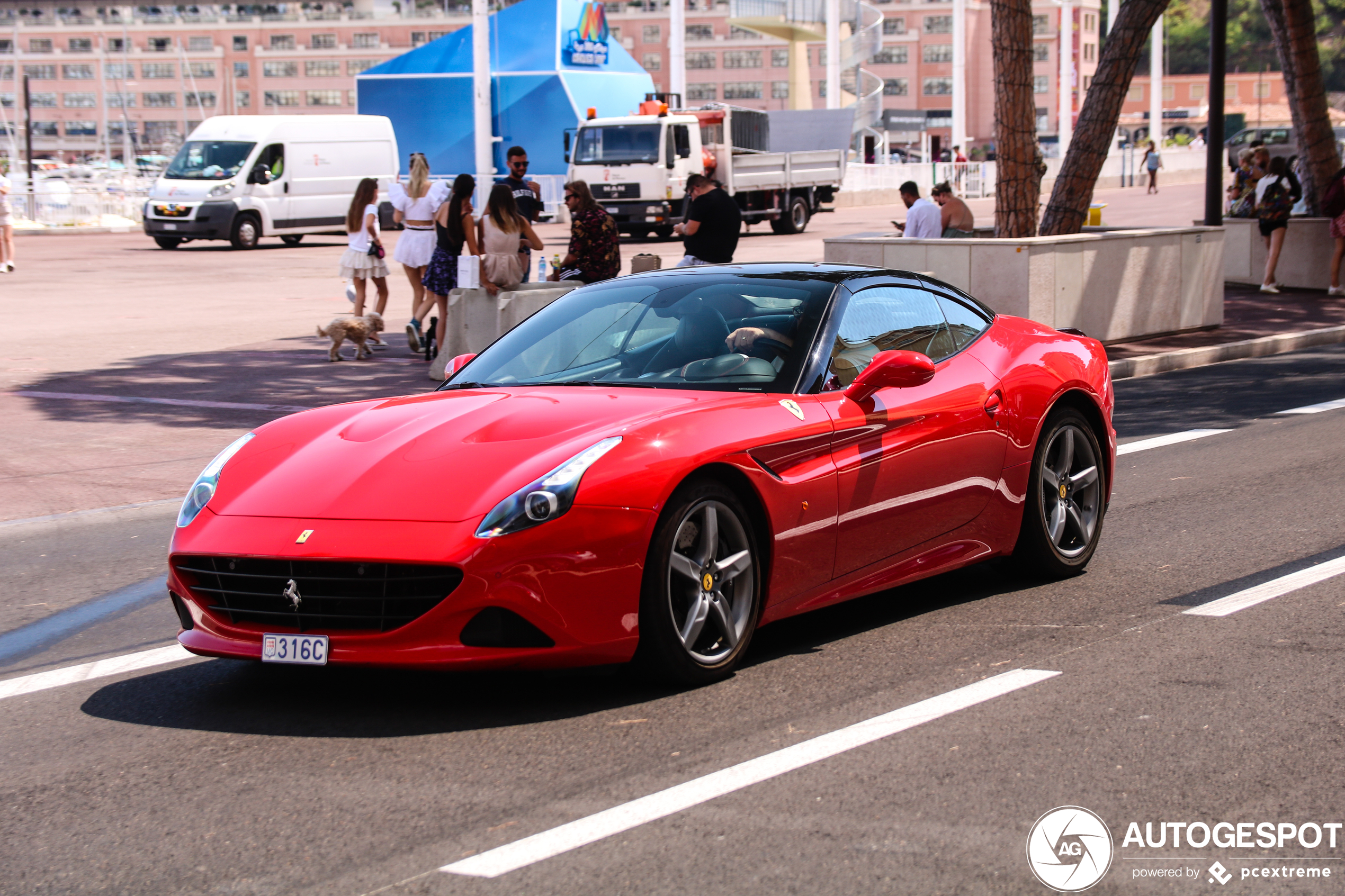 Ferrari California T