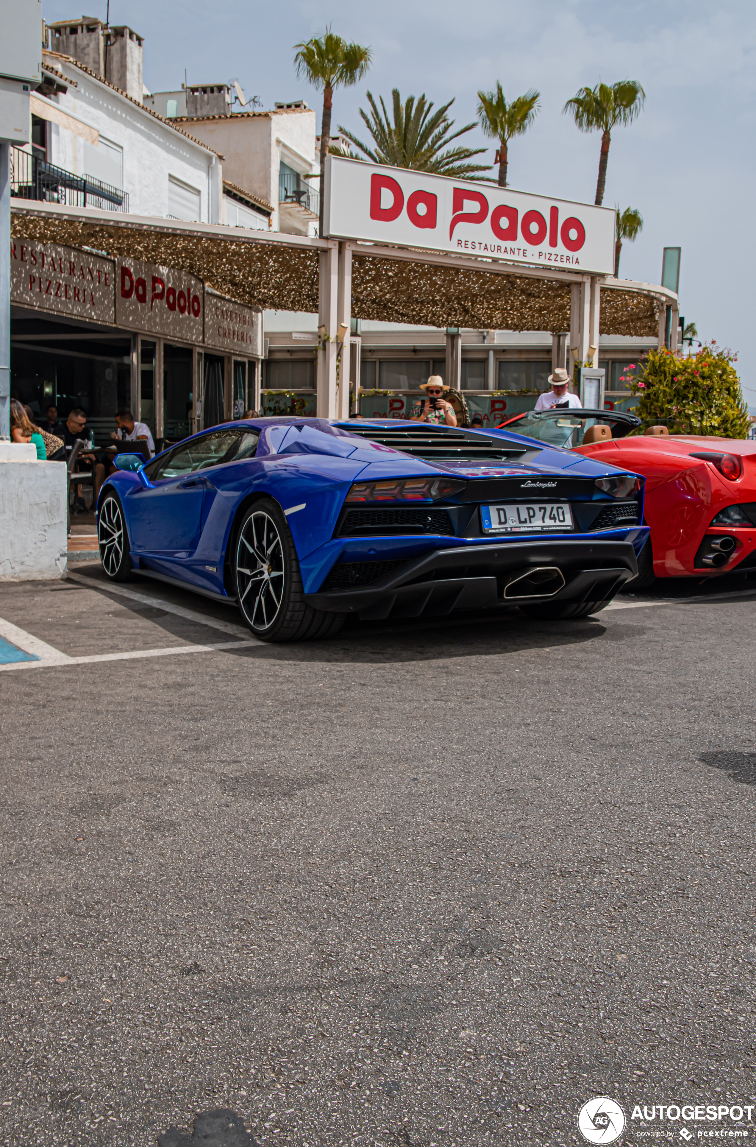 Lamborghini Aventador S LP740-4