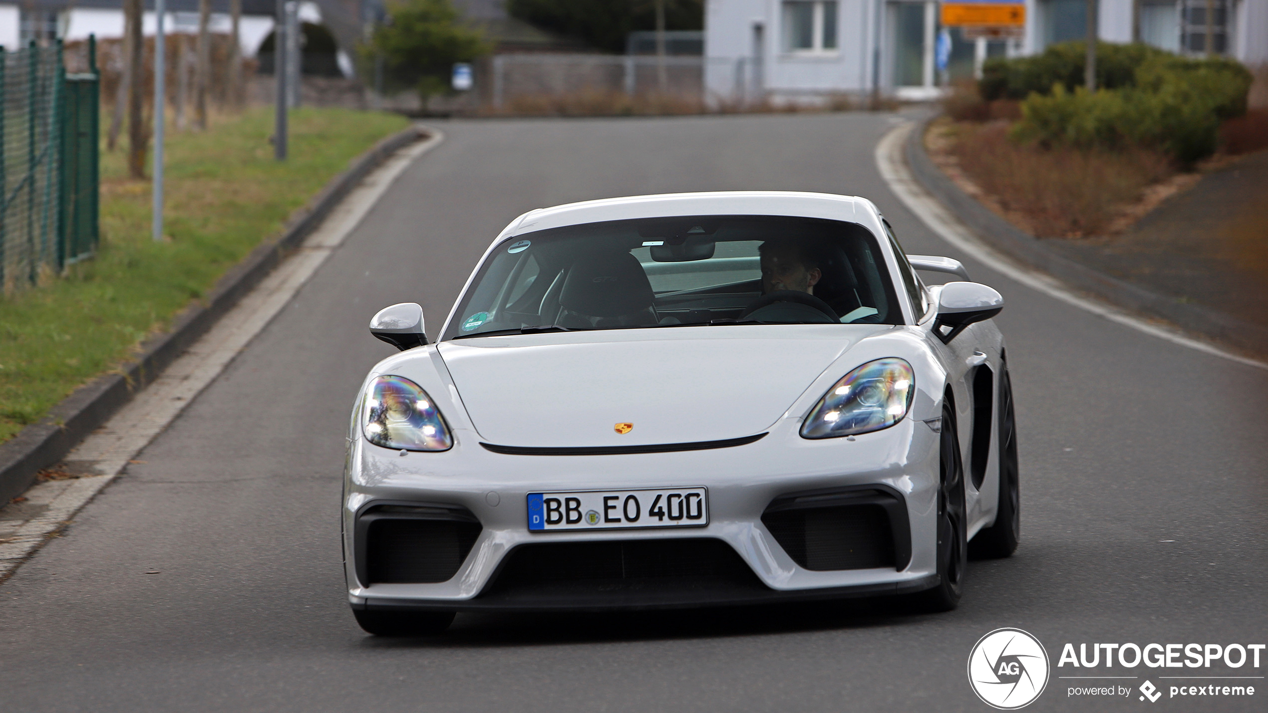 Porsche 718 Cayman GT4