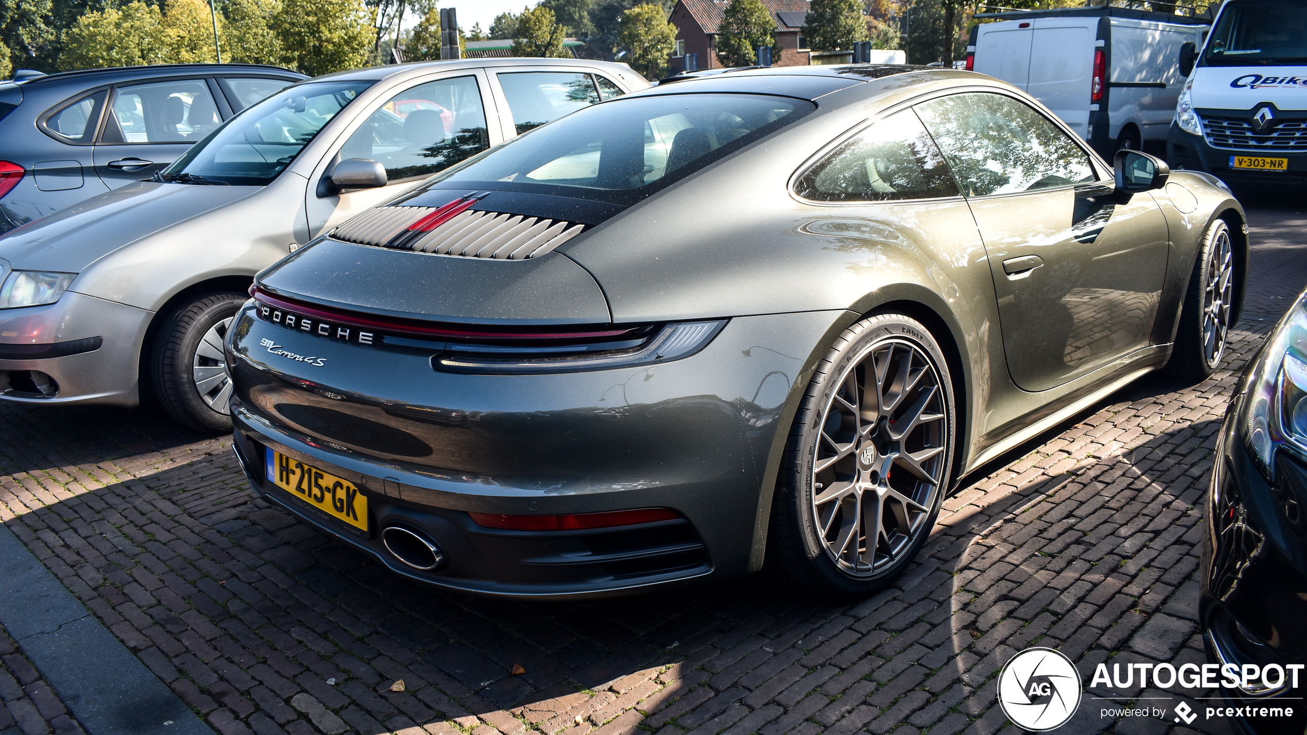 Porsche 992 Carrera 4S