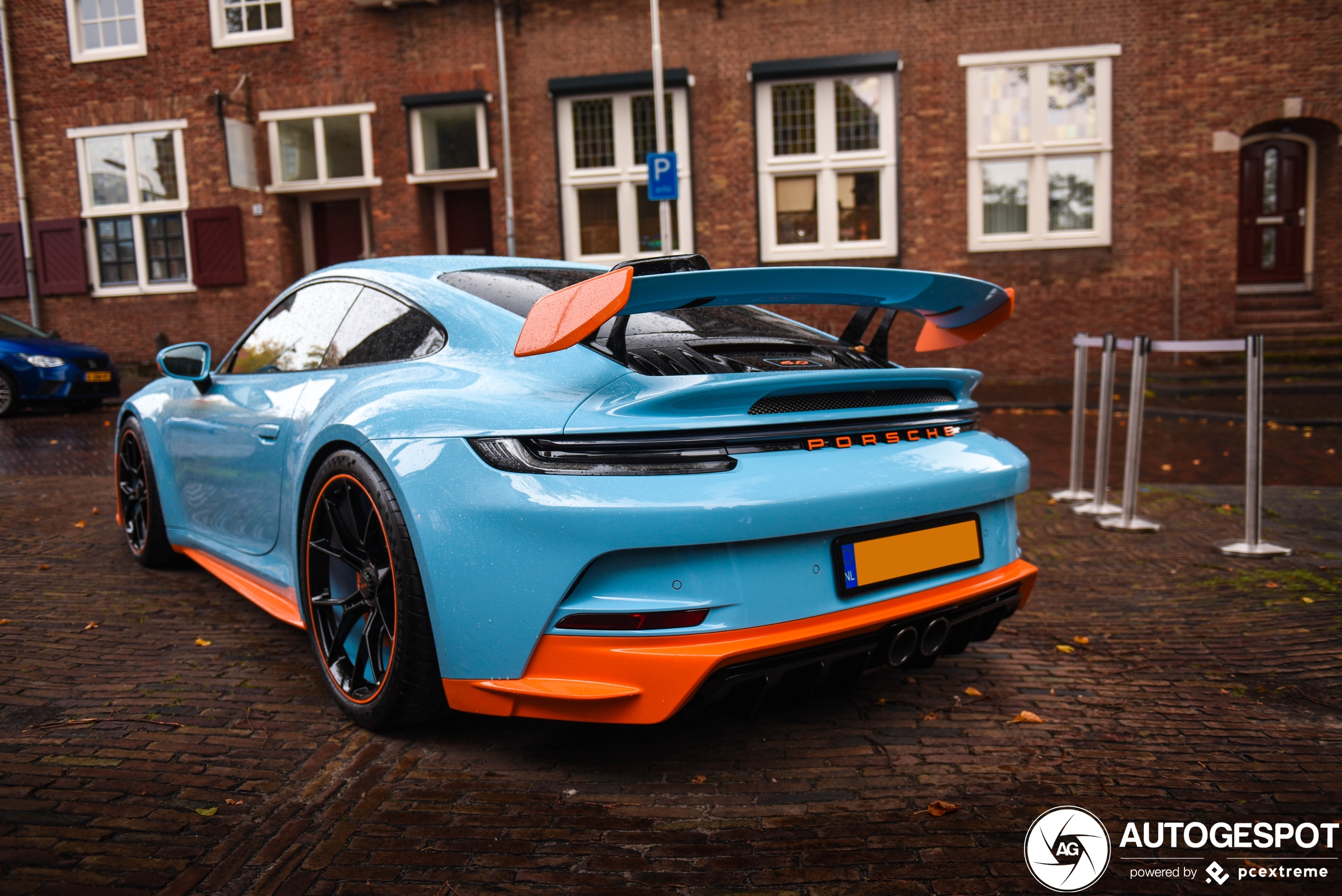 Gulf kleuren doen het altijd goed op een Porsche