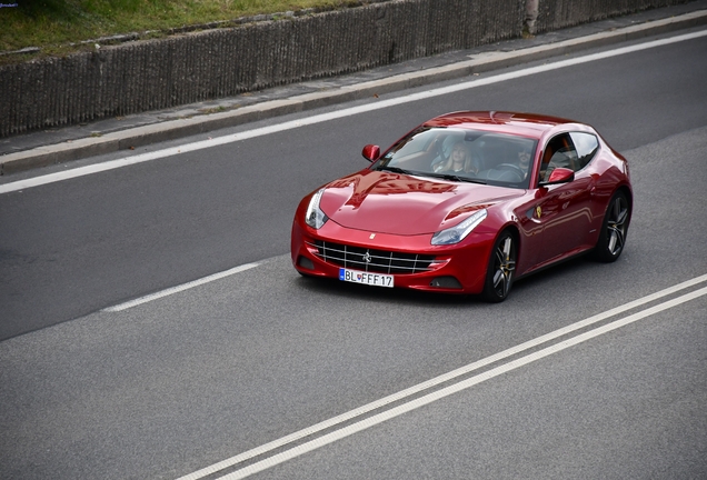 Ferrari FF