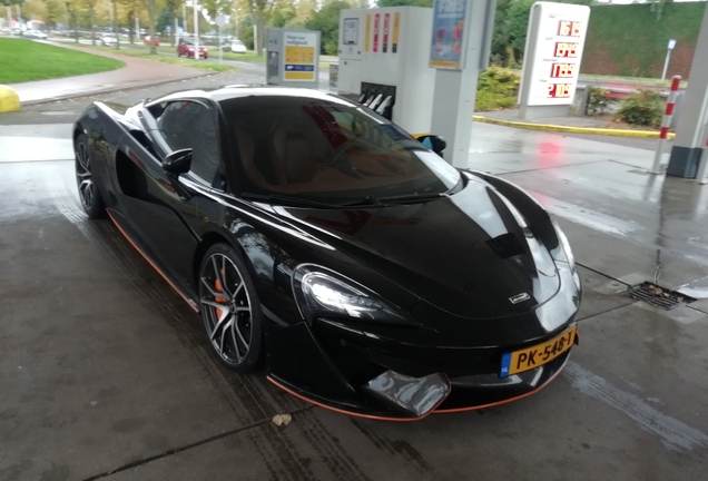 McLaren 570S