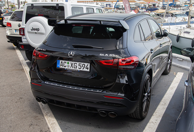 Mercedes-AMG GLA 45 S 4MATIC+ H247