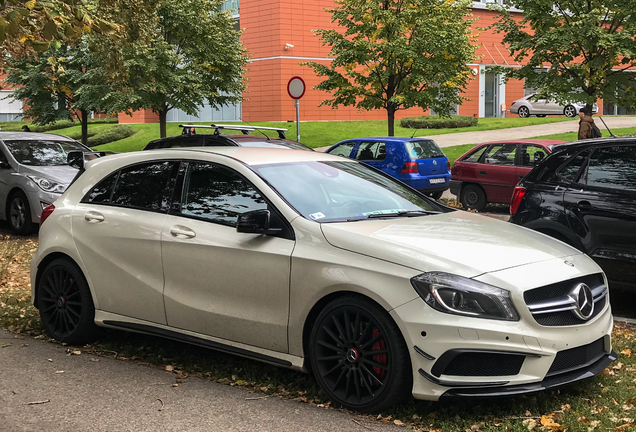 Mercedes-Benz A 45 AMG