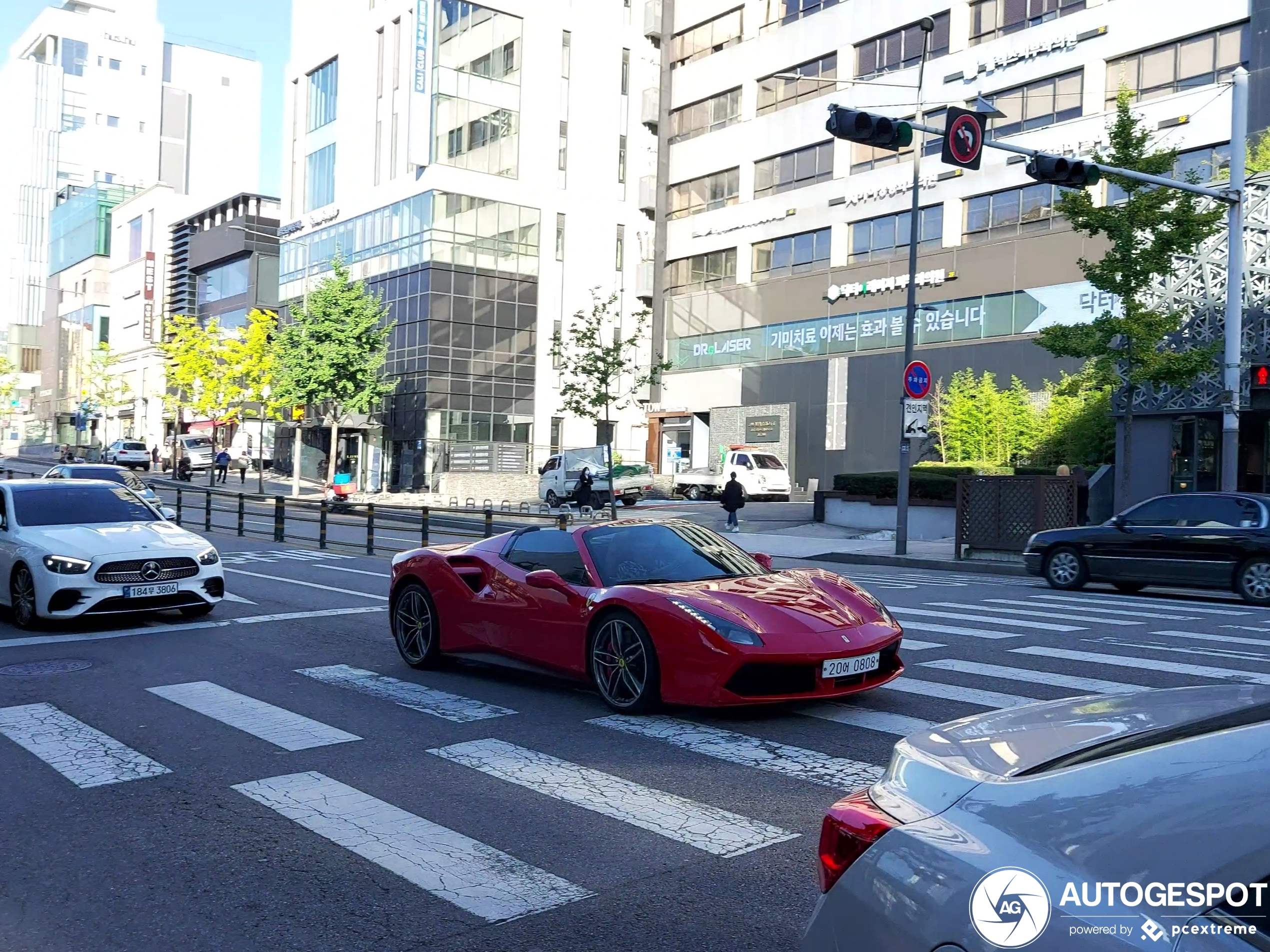 Ferrari 488 Spider