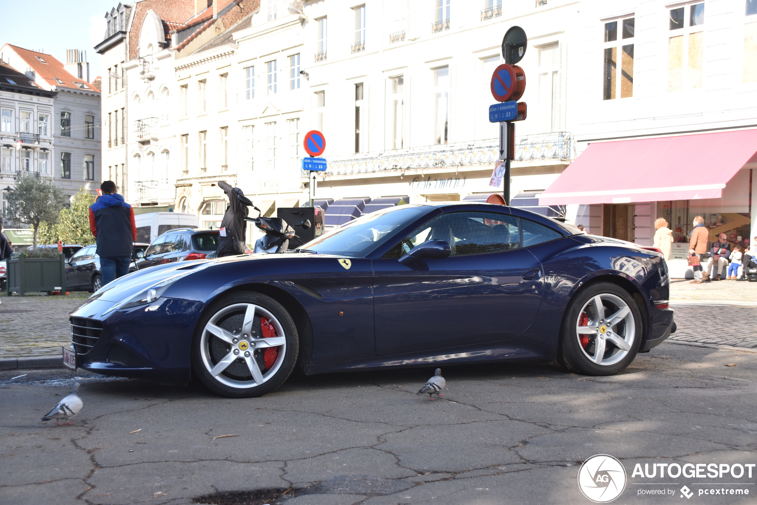 Ferrari California T