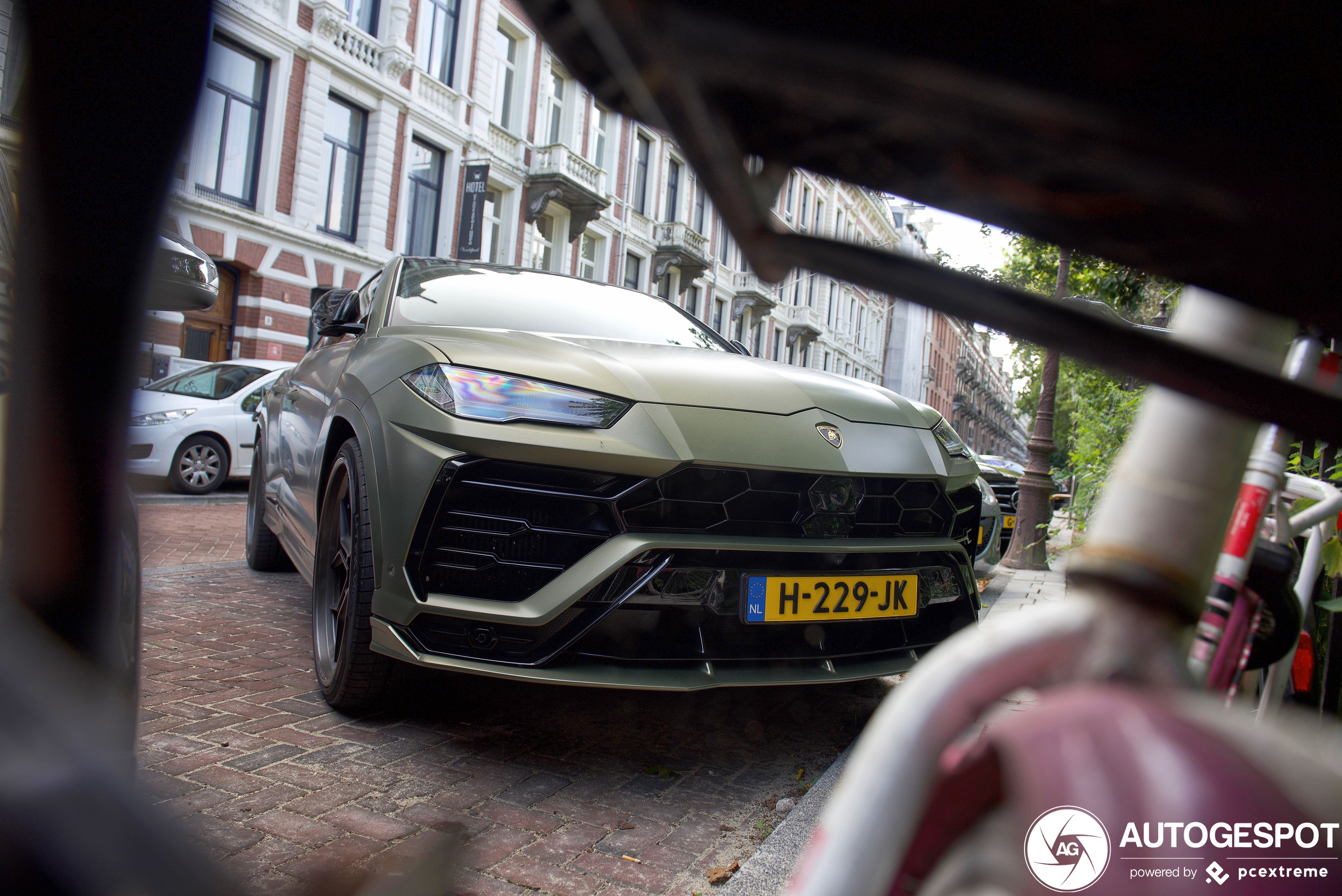 Lamborghini Urus 1016 Industries