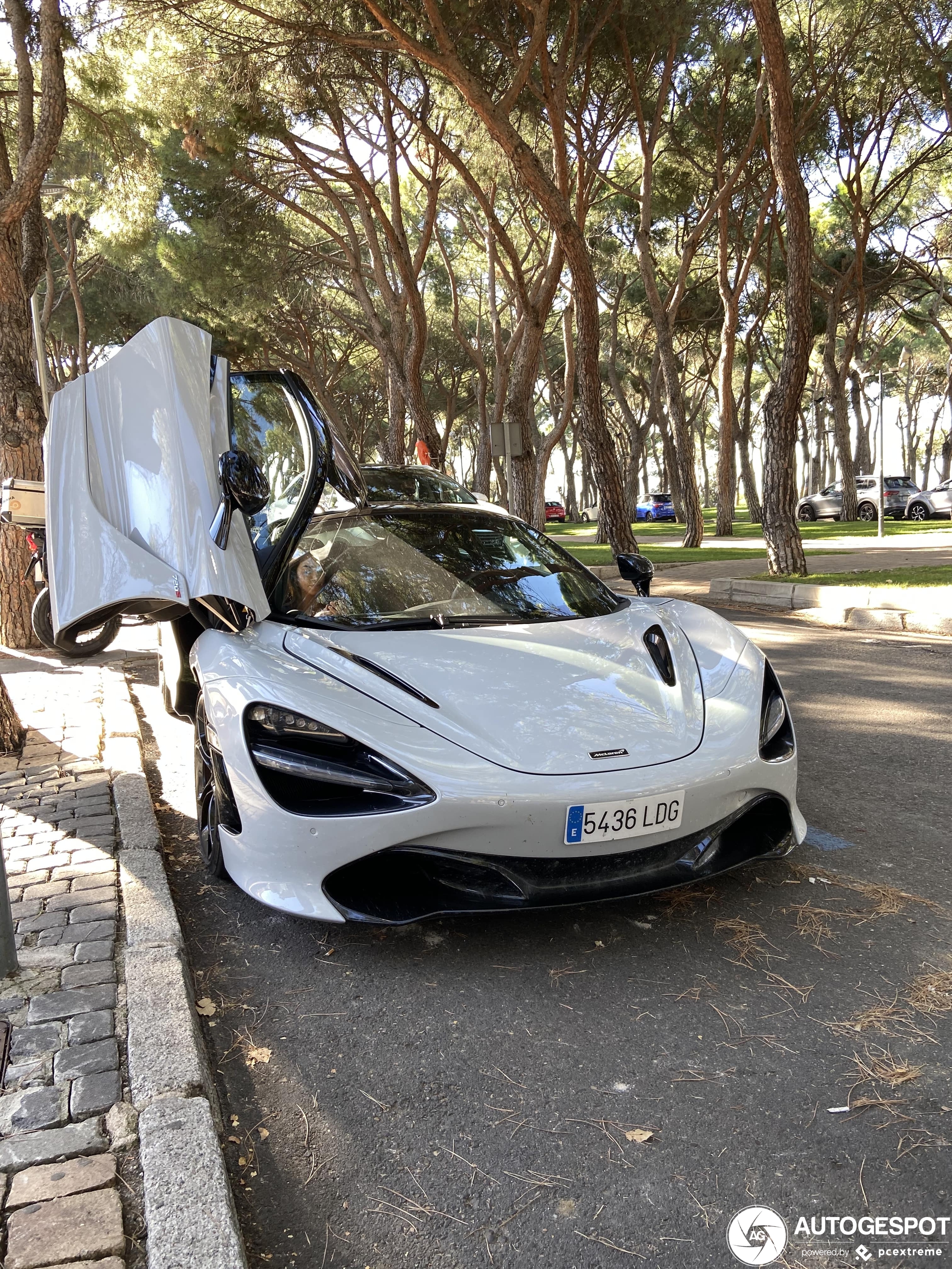 McLaren 720s