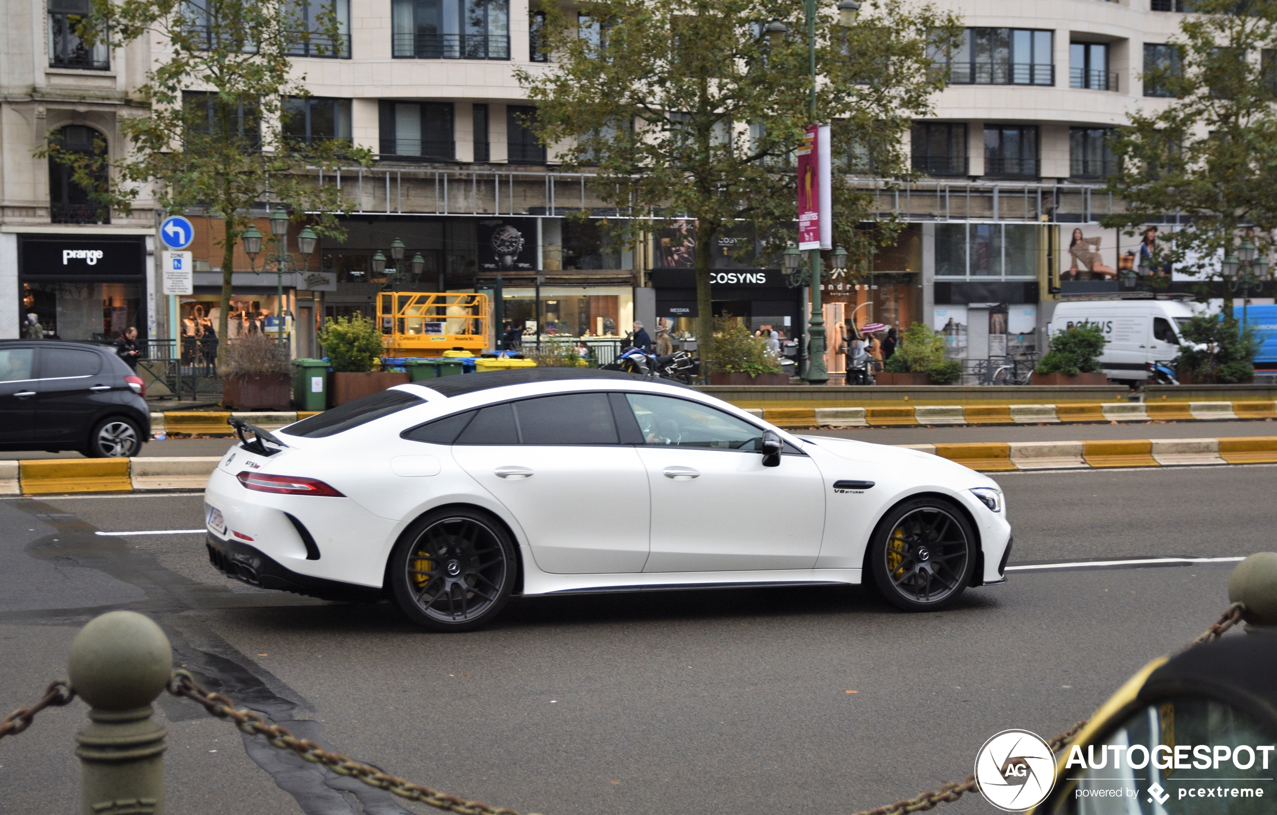 Mercedes-AMG GT 63 S X290