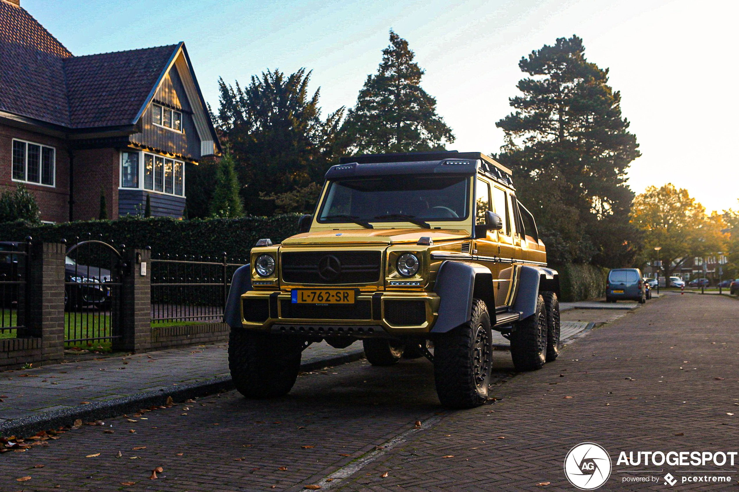 Eindelijk in het goud: Mercedes-Benz G 63 AMG 6x6