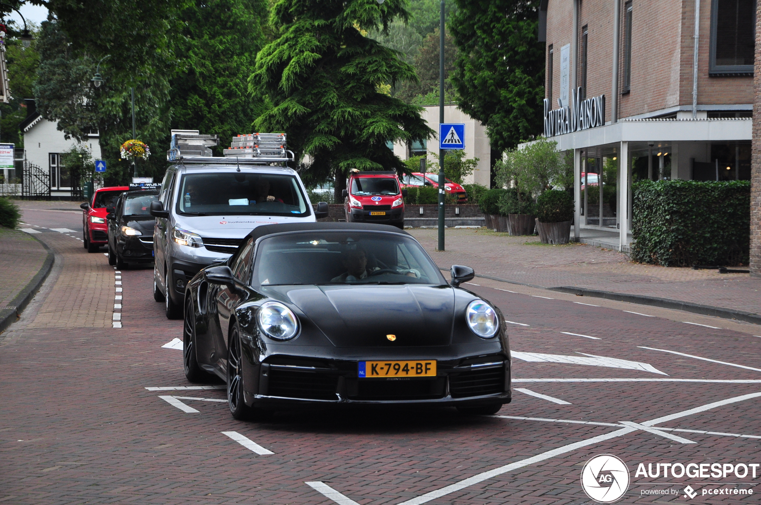 Porsche 992 Turbo S Cabriolet