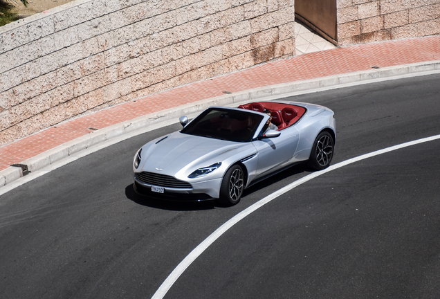 Aston Martin DB11 V8 Volante