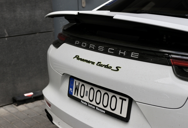 Porsche 971 Panamera Turbo S E-Hybrid