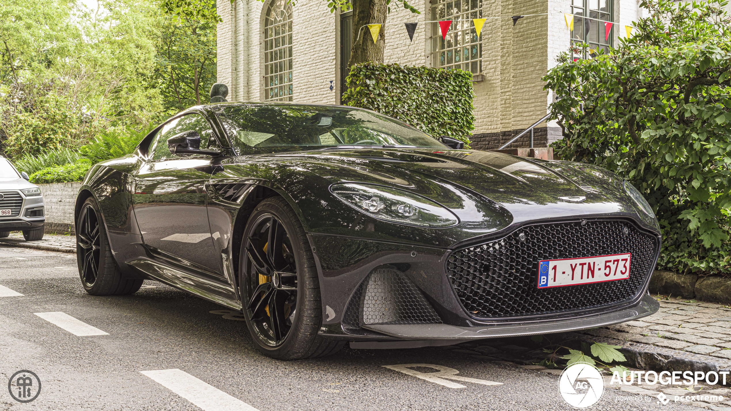 Aston Martin DBS Superleggera