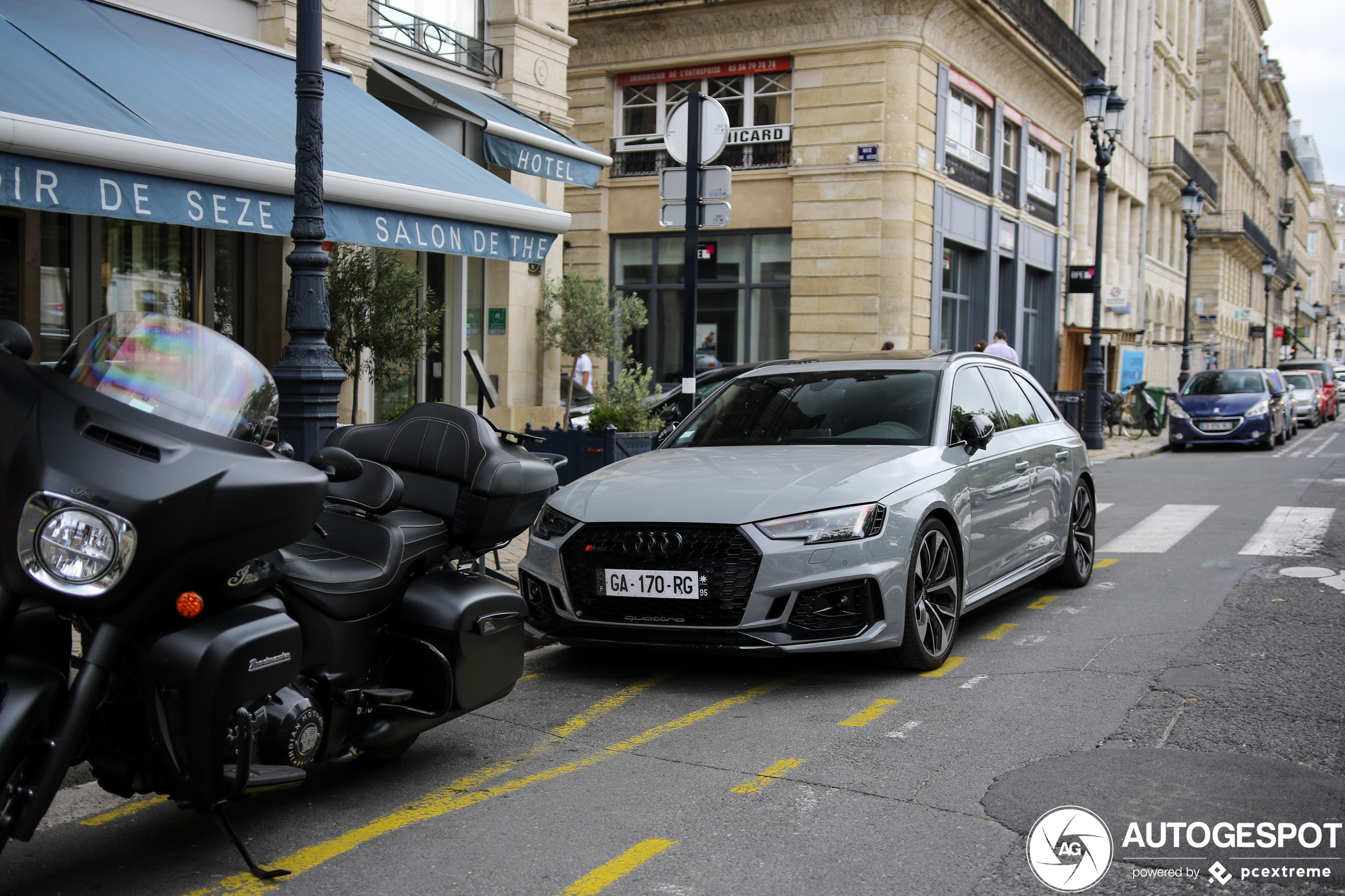 Audi RS4 Avant B9