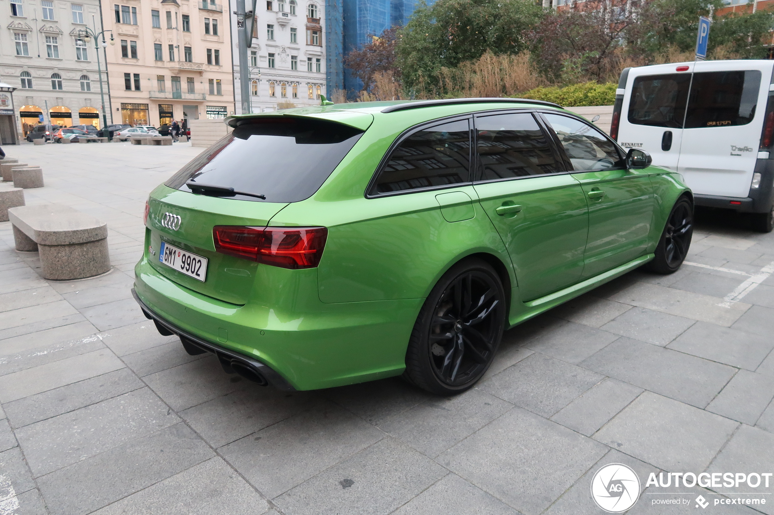 Audi RS6 Avant C7 2015