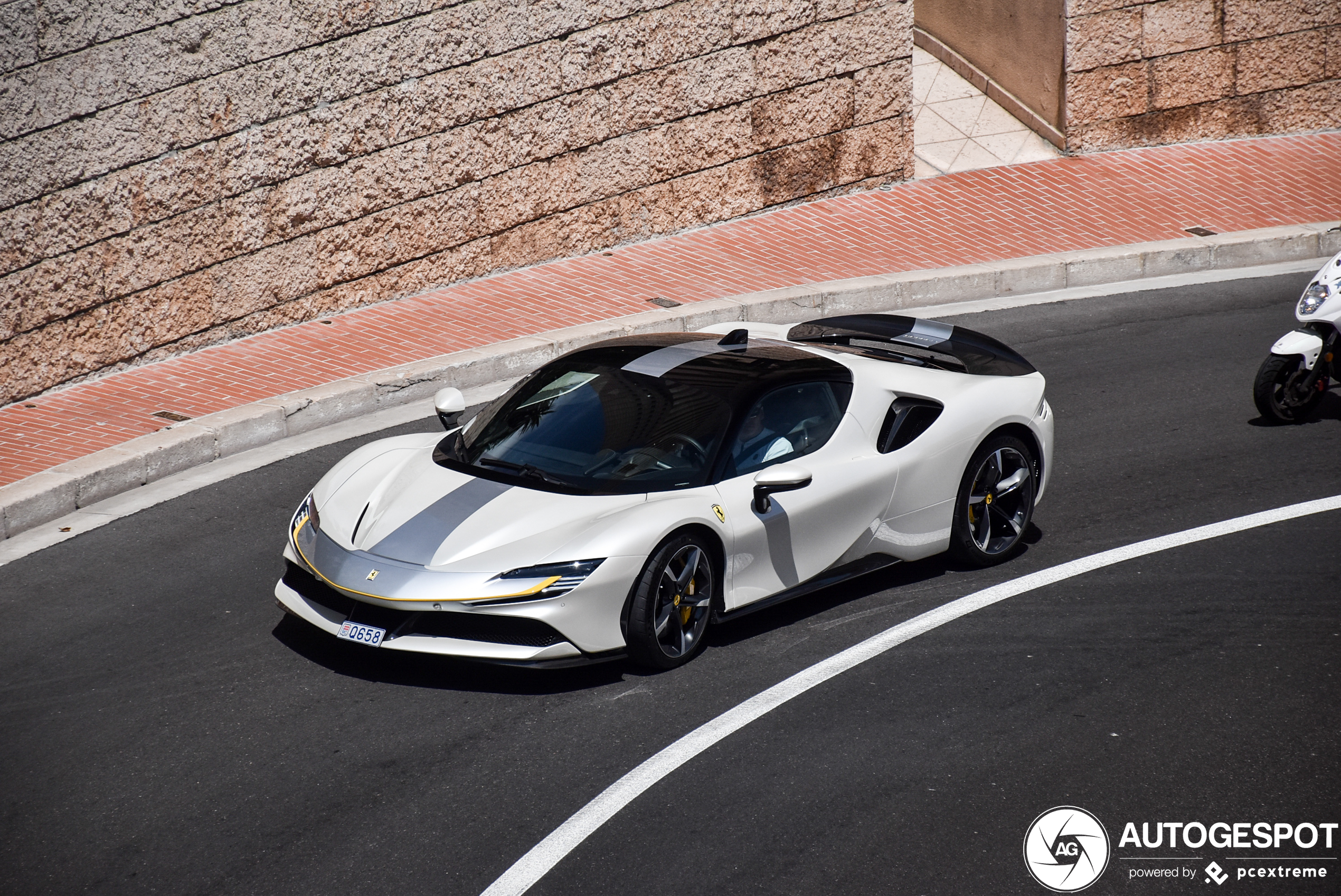 Ferrari SF90 Stradale Assetto Fiorano