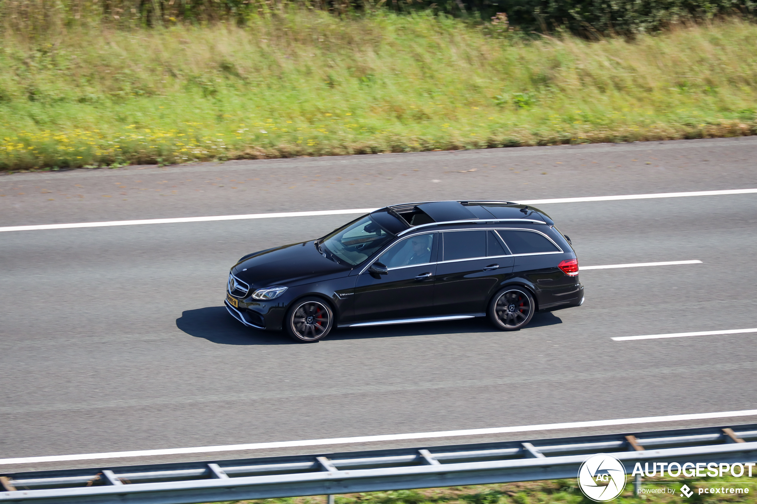 Mercedes-Benz E 63 AMG S Estate S212