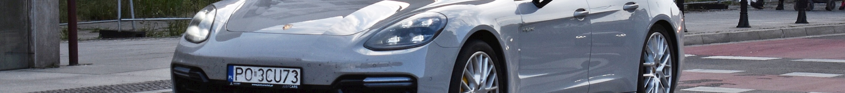 Porsche 971 Panamera Turbo S E-Hybrid