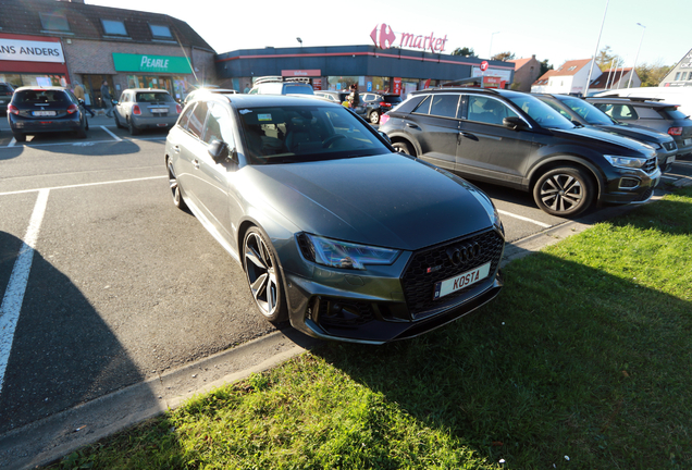 Audi RS4 Avant B9