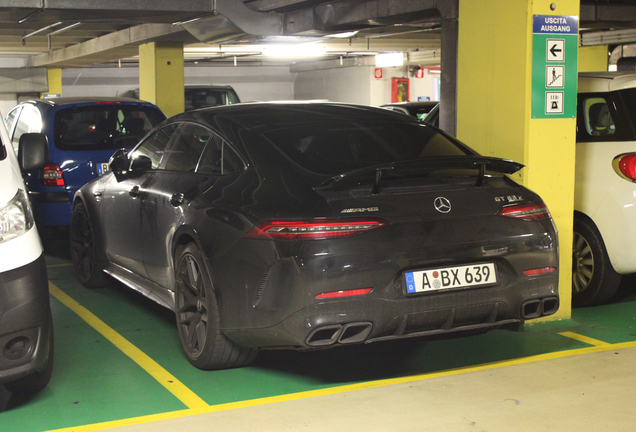 Mercedes-AMG GT 63 S X290