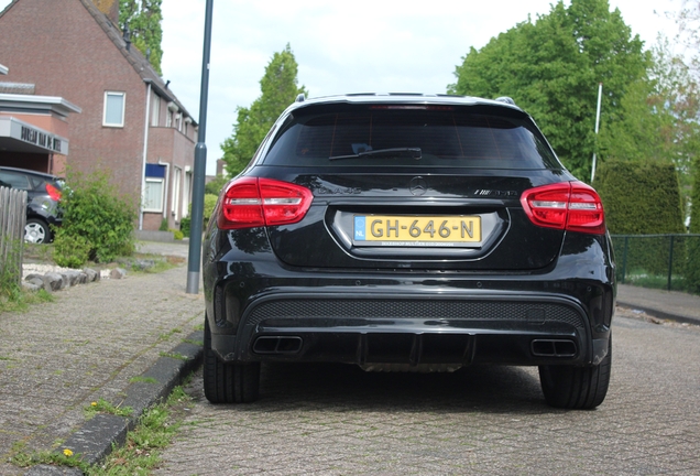 Mercedes-Benz GLA 45 AMG X156