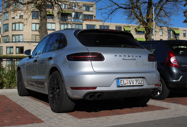 Porsche 95B Macan GTS