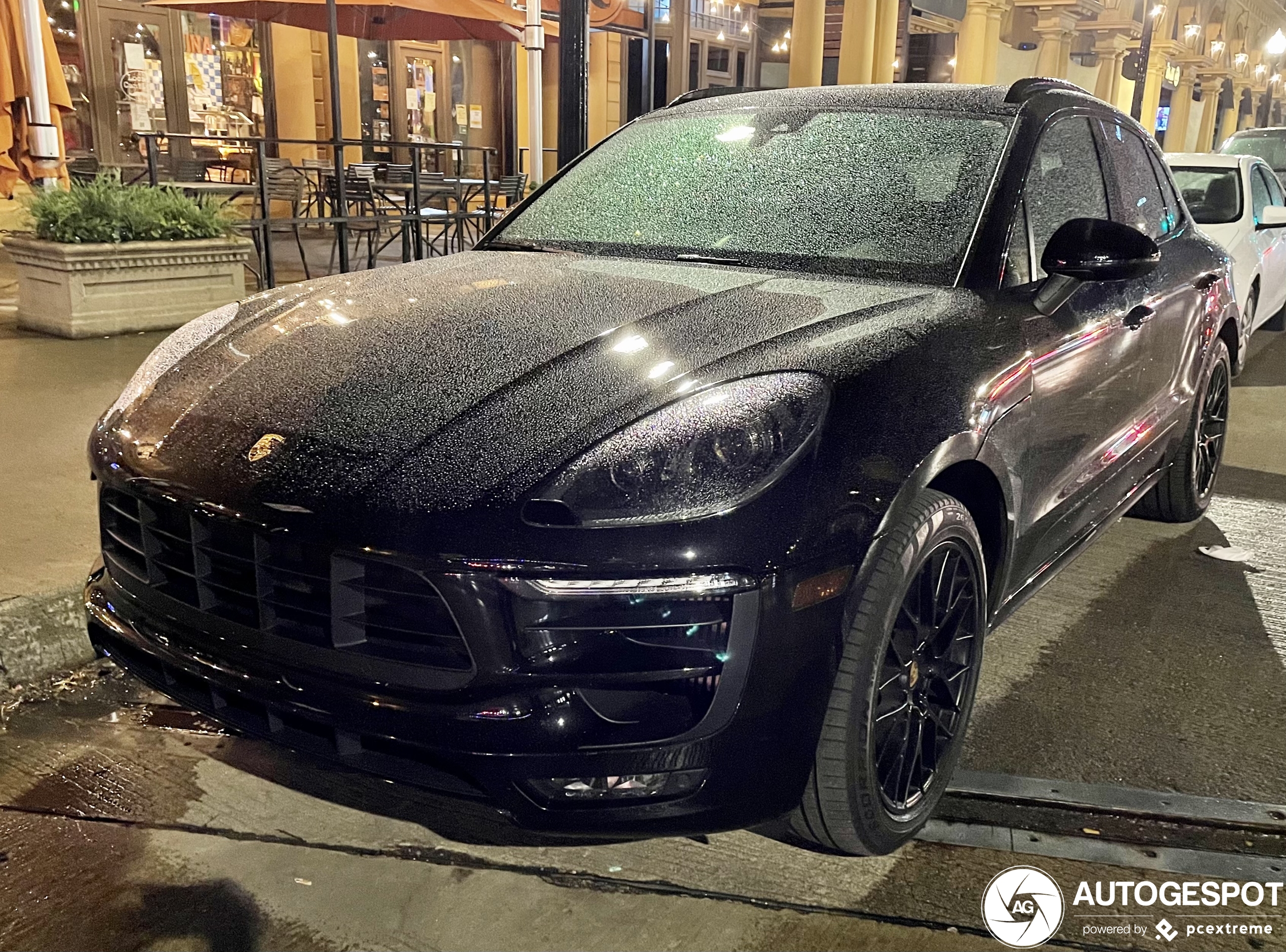 Porsche 95B Macan GTS