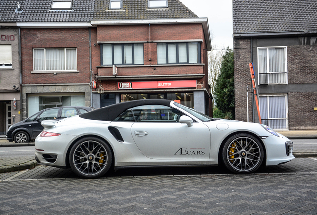 Porsche 991 Turbo S Cabriolet MkI