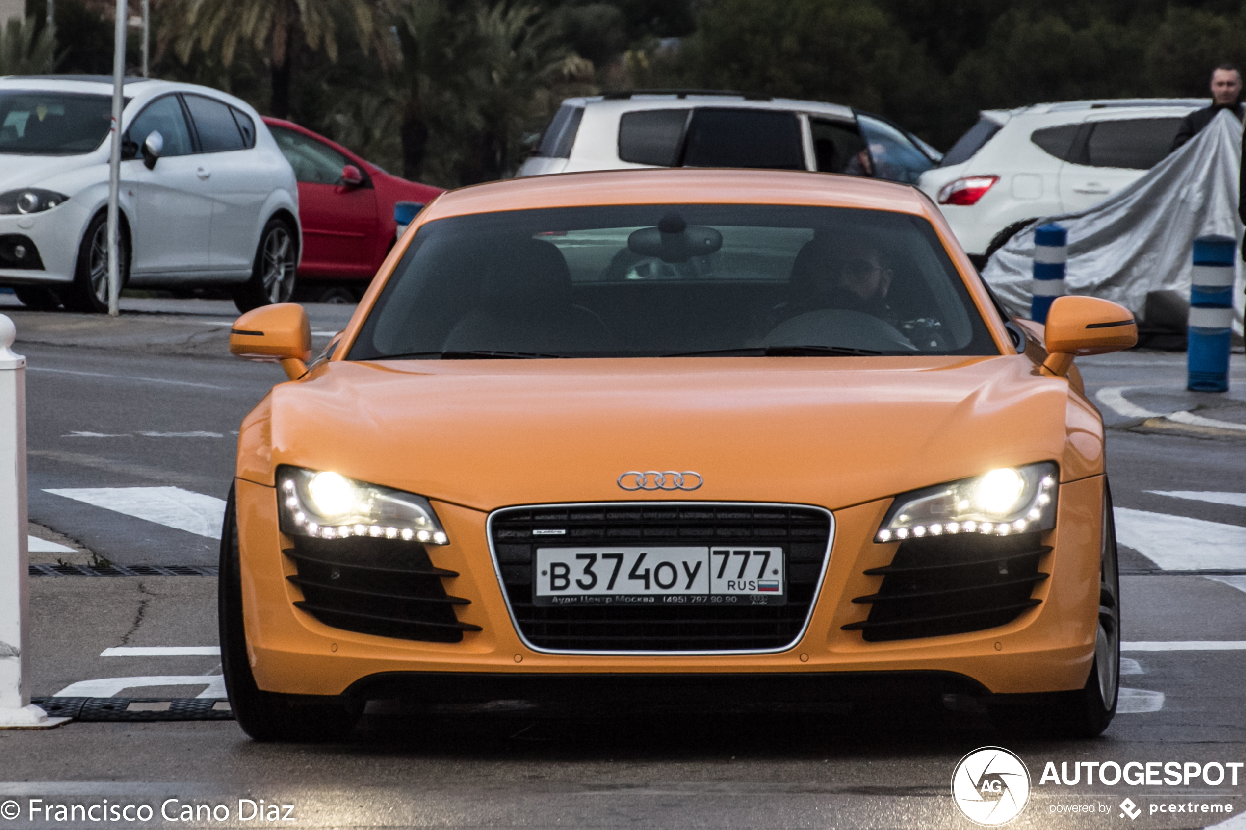 Audi R8