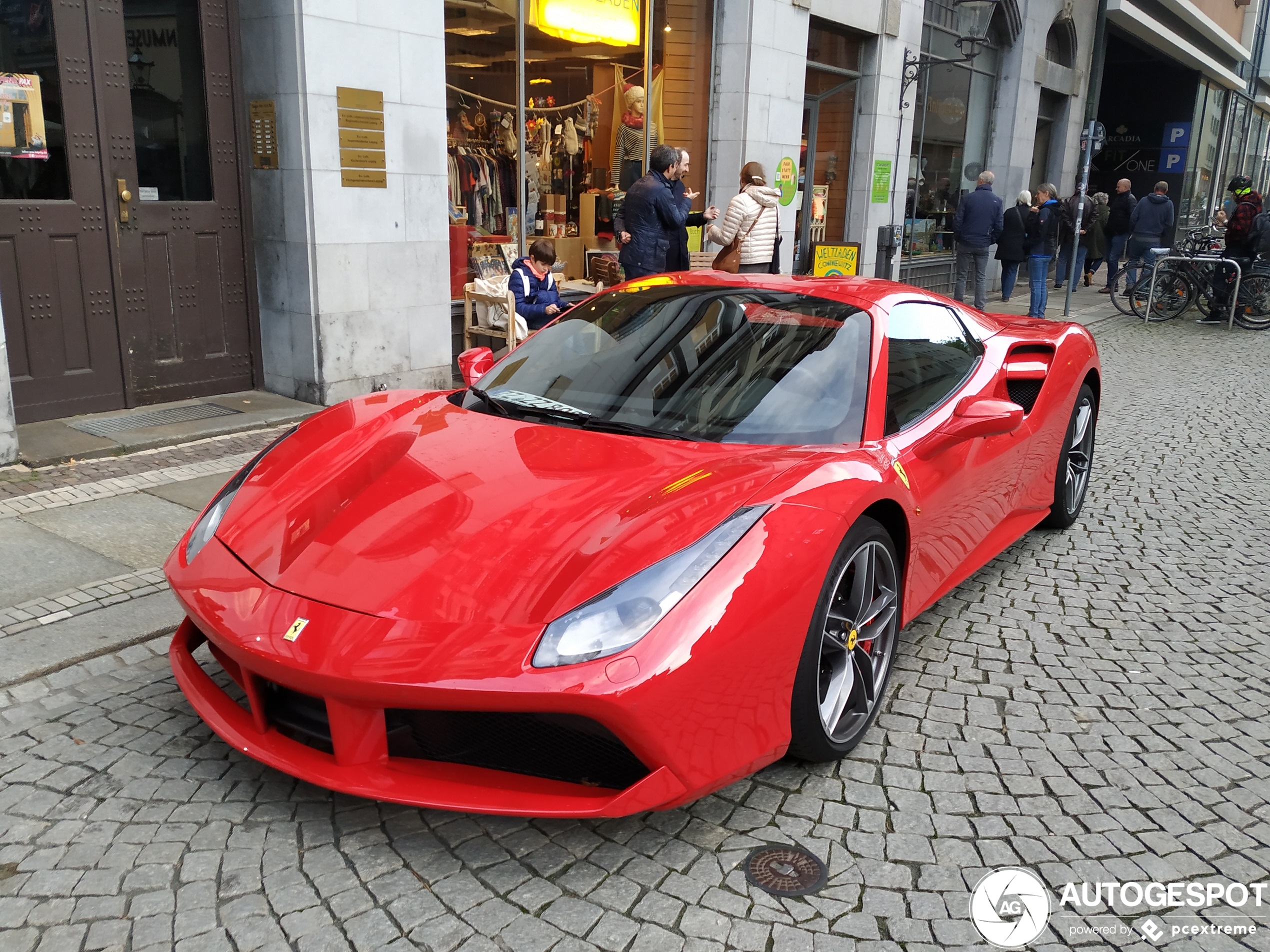 Ferrari 488 Spider