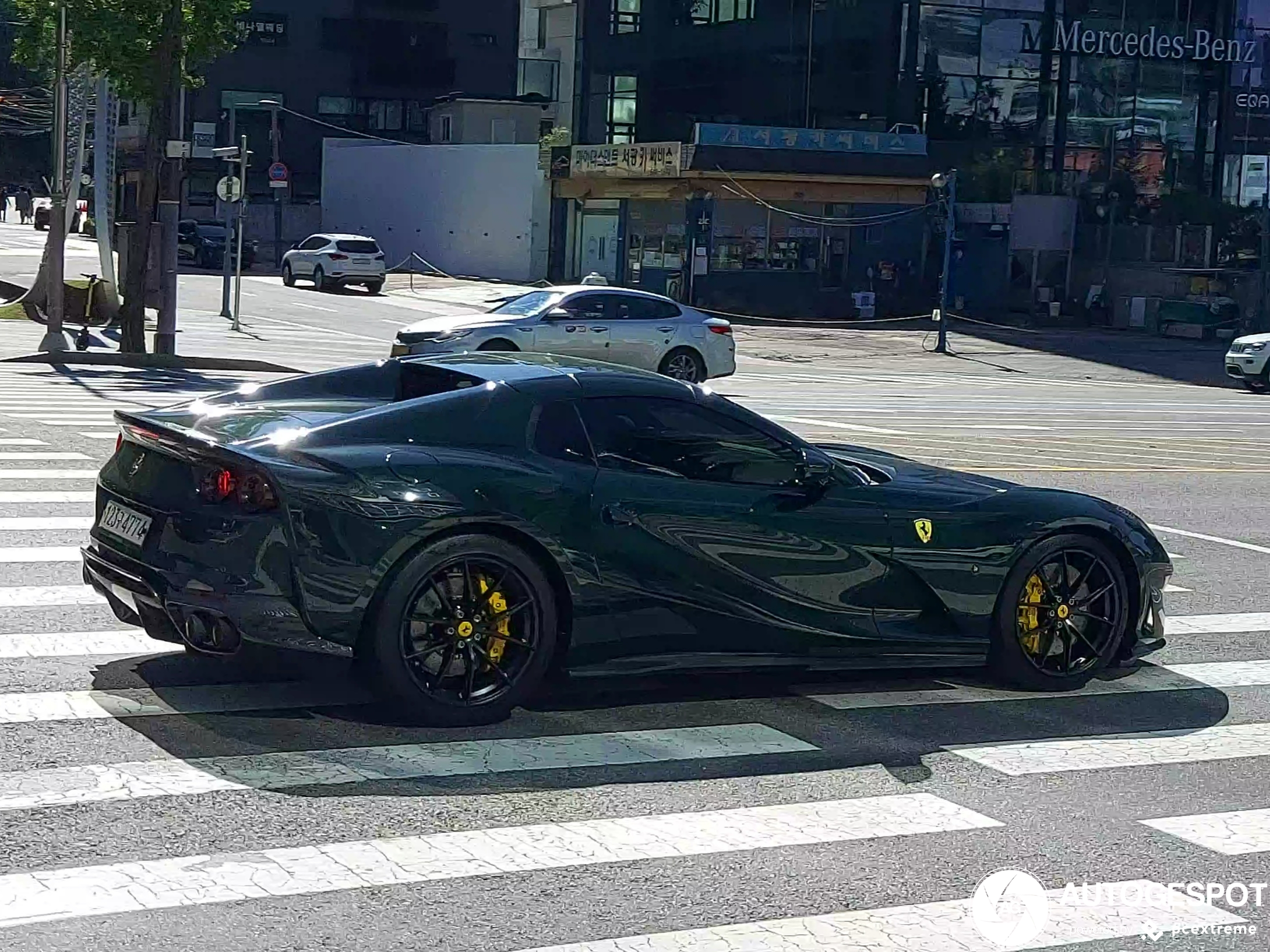 Ferrari 812 GTS