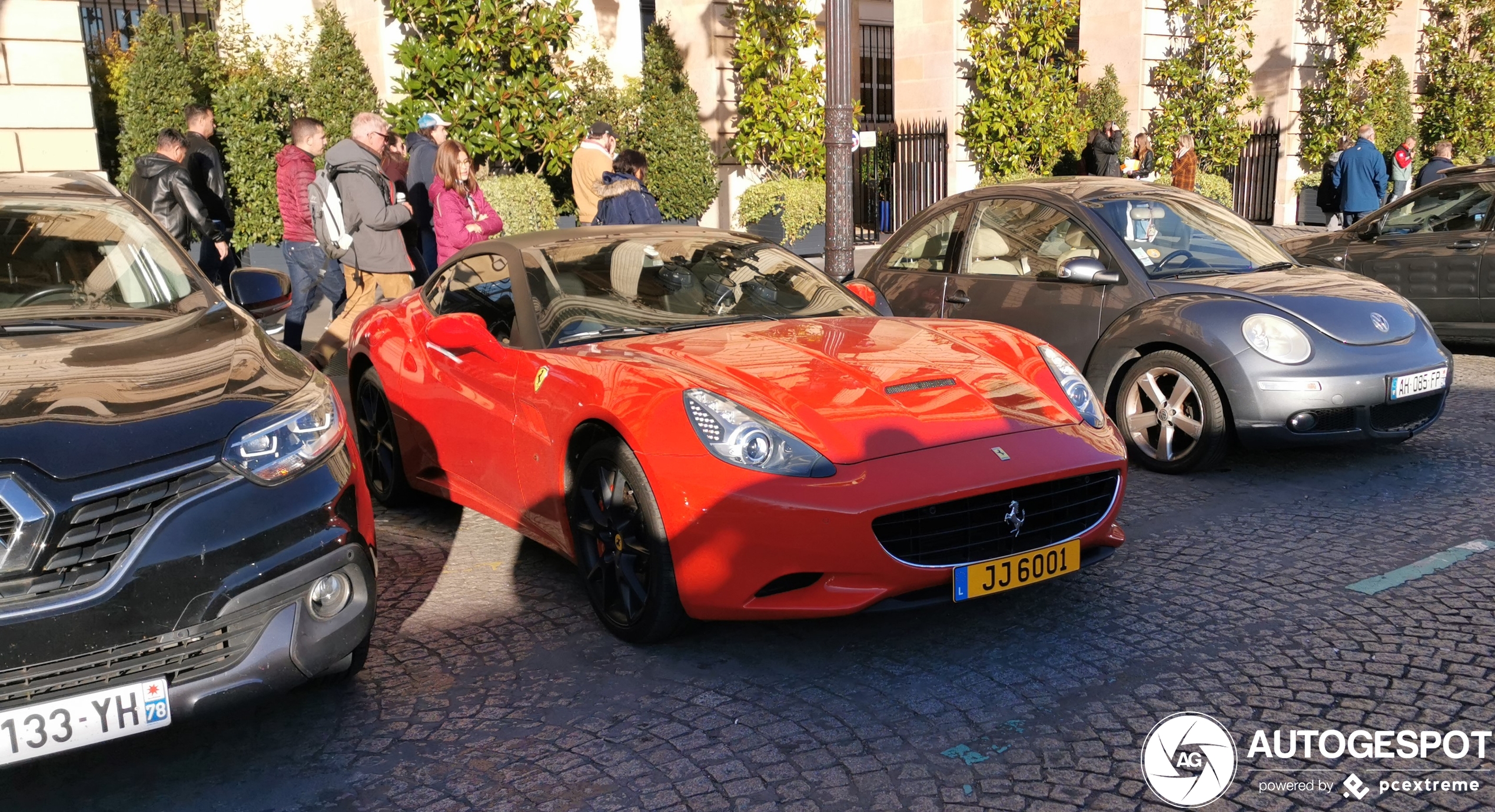 Ferrari California