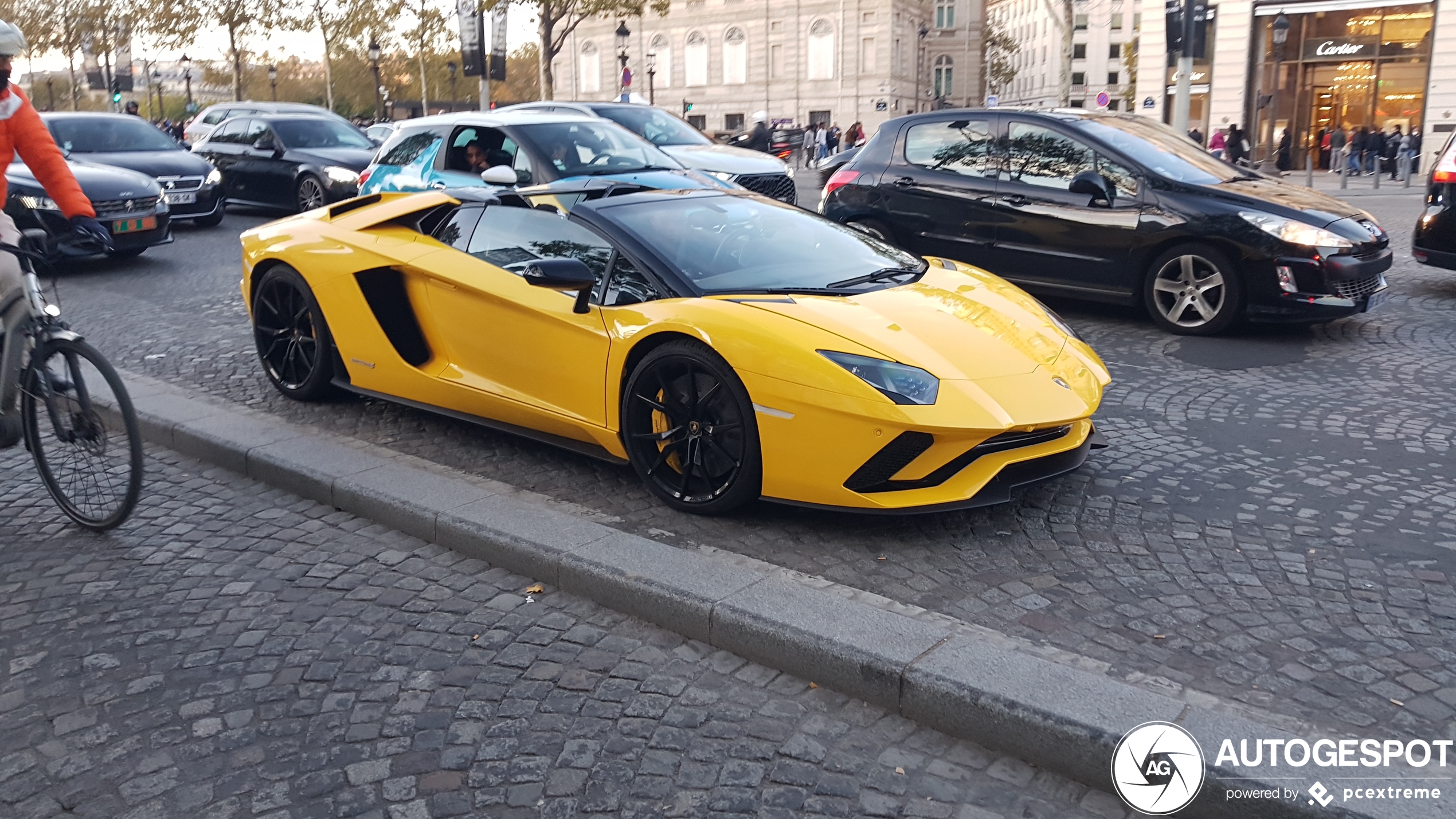 Lamborghini Aventador S LP740-4 Roadster