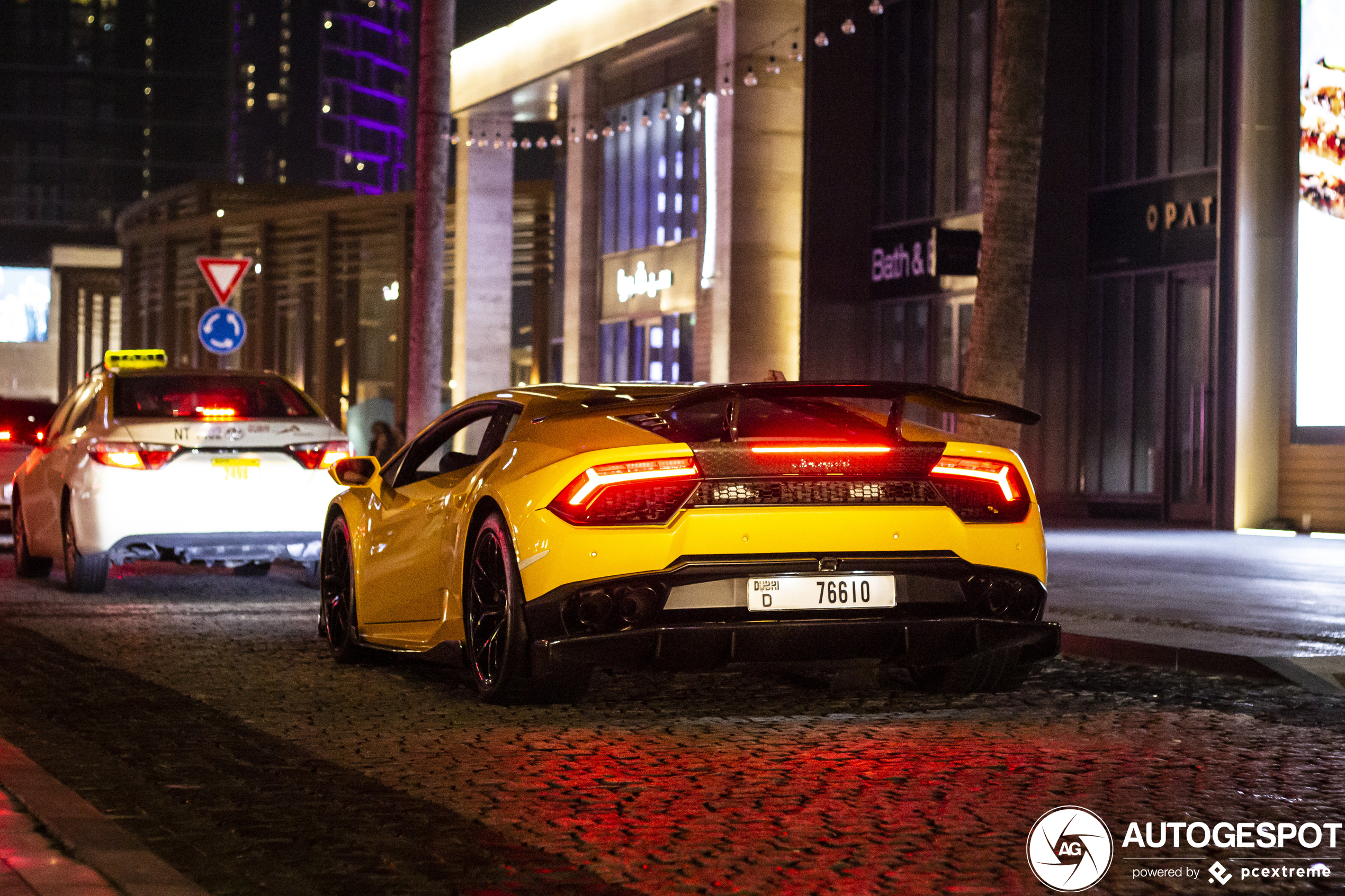 Lamborghini Huracán LP580-2