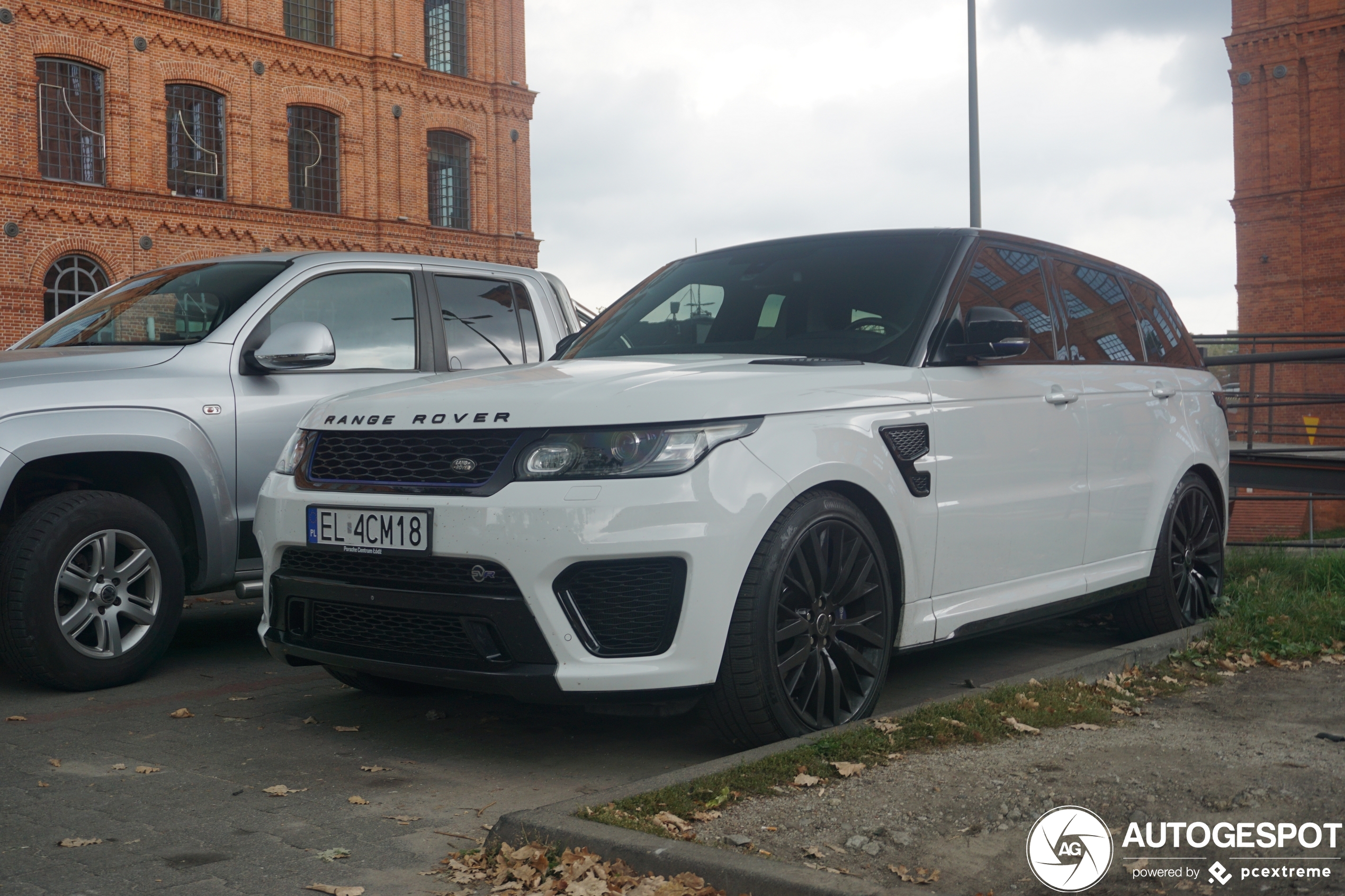 Land Rover Range Rover Sport SVR