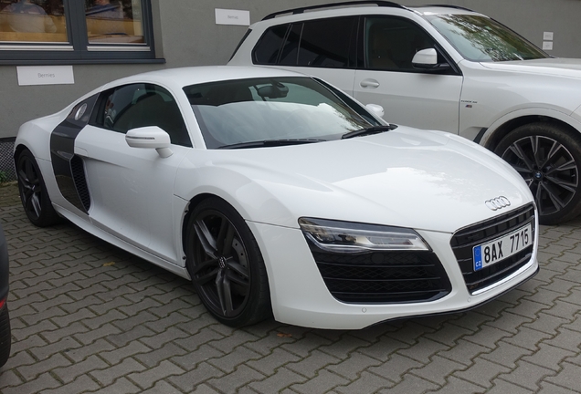 Audi R8 V10 2013